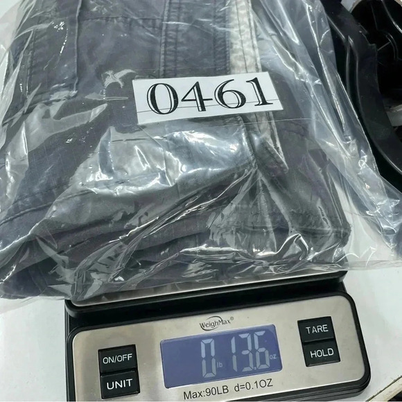 Eddie Bauer Womens Size T6 cargo crop pants 0461 - Picture 10 of 10